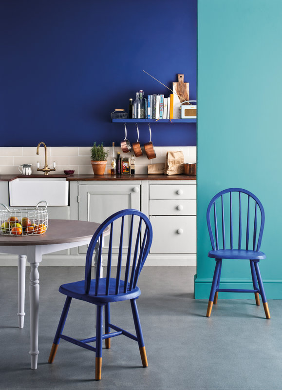 napoleonic-blue-and-provence-kitchen-by-annie-sloan-annie-sloan-interiors-img~fc8185900a8425c1_14-7455-1-2d4a54f