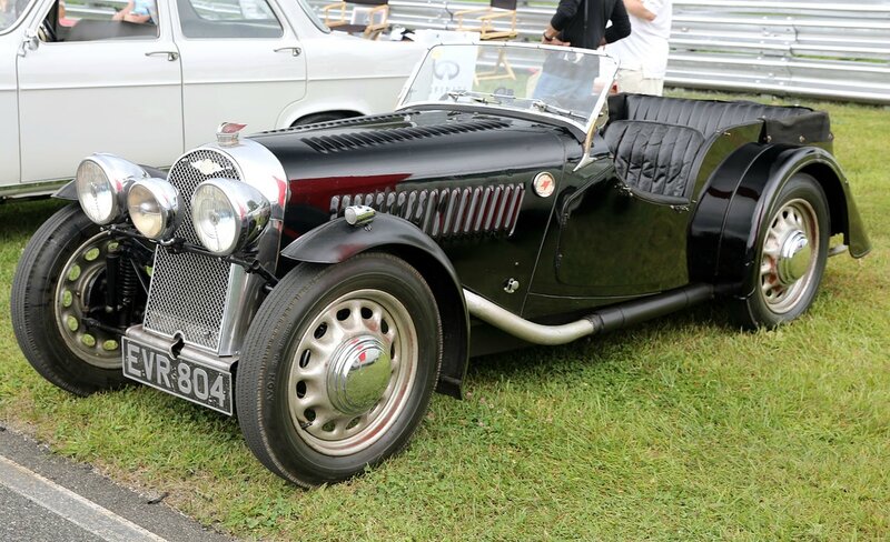 1938_Morgan_4-4_Le_Mans_Replica_four-seater,_front