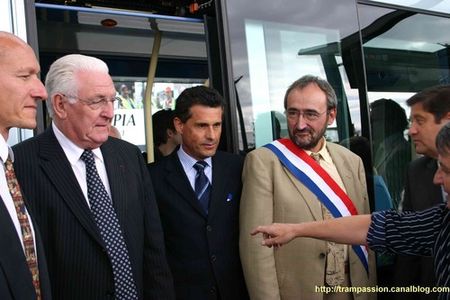 16591016_m