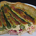 Tarte aux asperges vertes, Beaufort et jambon cru