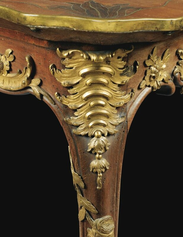 A Ge-type crackle glazed vase, Qing dynasty