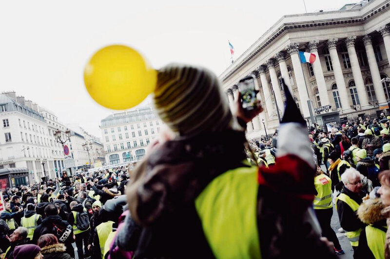 1184715-gilets-jaunes-paris