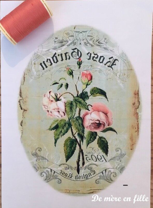 médaillon de roses