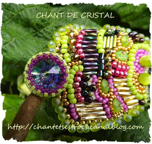 bracelet inspiré du Rocking' Wavy Cuff de Sherry Serafini's bouton fermoir 2