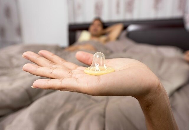 condom preservatif