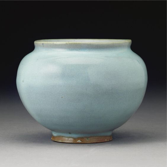 A 'jun' ovoid jar, Jin dynasty (1115-1234)
