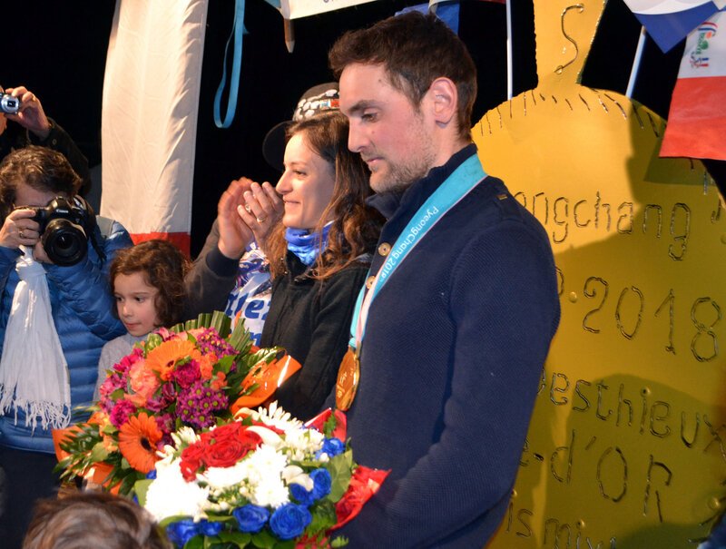 J Simon et Célia sur le podium