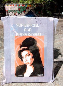20120810AmyWinehouseCanvasWoodPixPedroWeb001