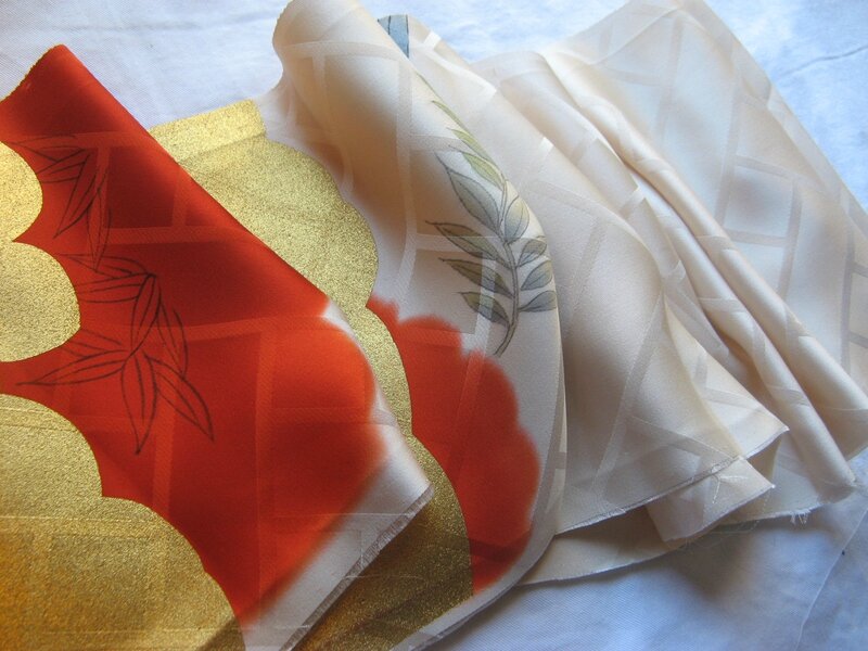 MAGNIFIQUE TISSU SATIN SAUMON 100/%POLYESTER QUALITE PROCHE DUCHESSE au METRE