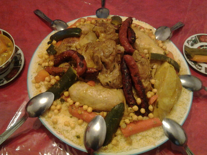 couscous royale cuisine traditionnelle marocaine 06.51.81.31.01