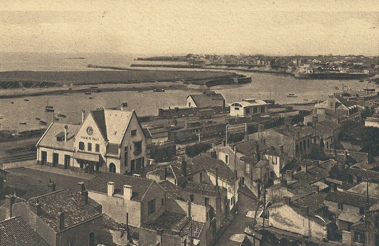 Gare de SaintGillesCroixdeVie (Vendée). gares et trains Gare de SaintGillesCroixdeVie (Vendée). gares et trains