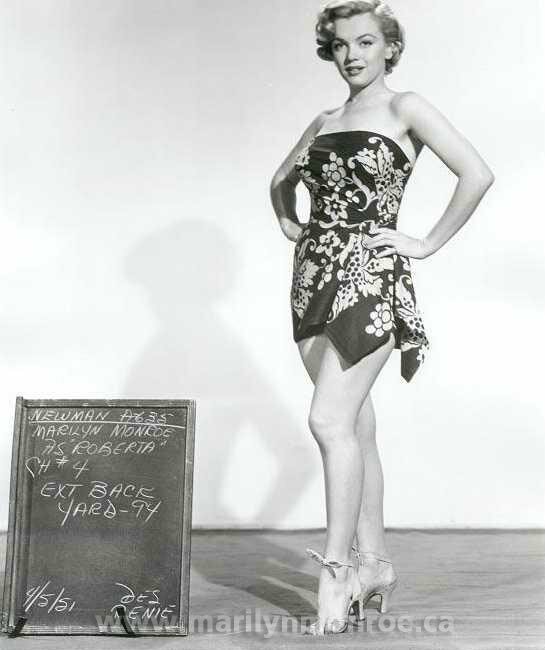 Marilyn costume6