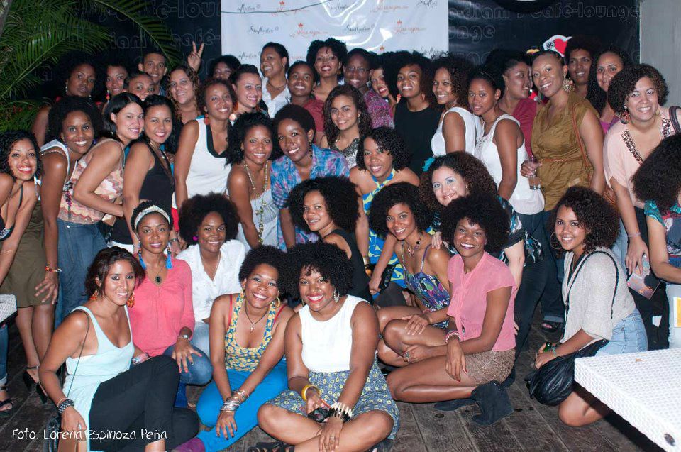 Les Afrolatinas aussi retournent à leur cheveu naturel - Afrodescendants  d'Amérique Latine et des Caraibes