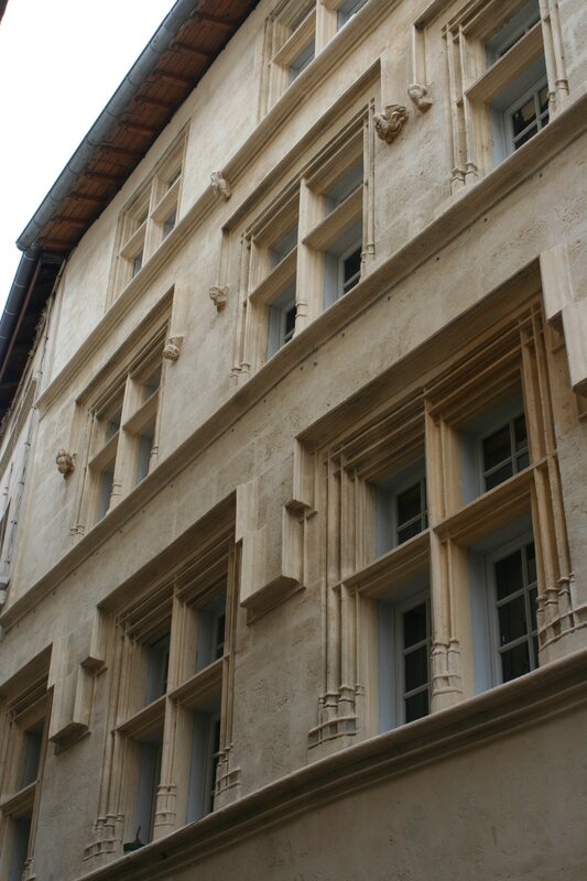 Nîmes 181