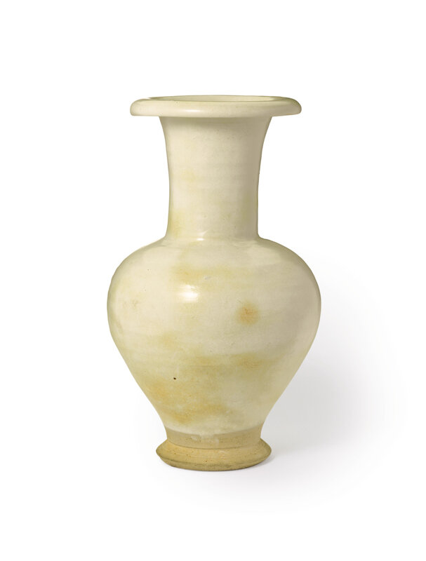 A large Cizhou white-glazed baluster vase, Northern Song dynasty (960-1127)