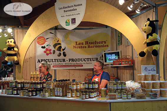 SALON_REGAL_stand_LES_RUCHERS_NESTES_BARONNIES