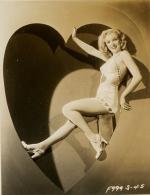 1947-Fox_publicity-swimsuit_heart-in_studio-by_douglas_white-031-1a