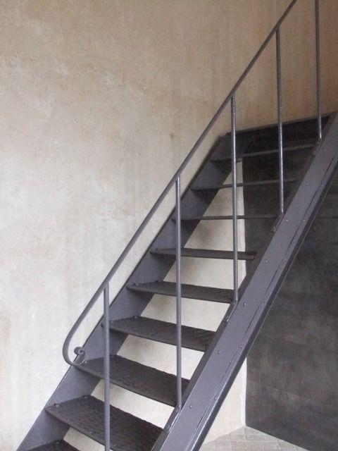 l'escalier métallique