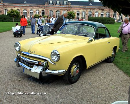 Simca 9 sport coupé de 1953 (9ème Classic Gala de Schwetzingen 2011) 01