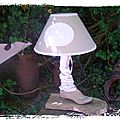 pied de lampe romantique