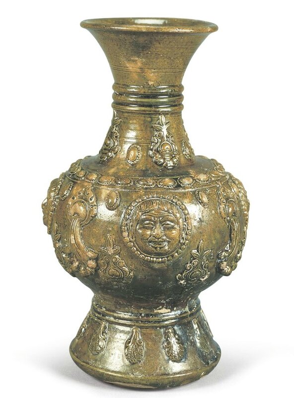 A large amber-glazed vase, Sui dynasty (581–618)
