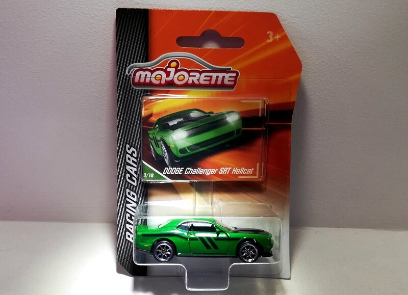 Dodge Challenger SRT Hellcat (Majorette)
