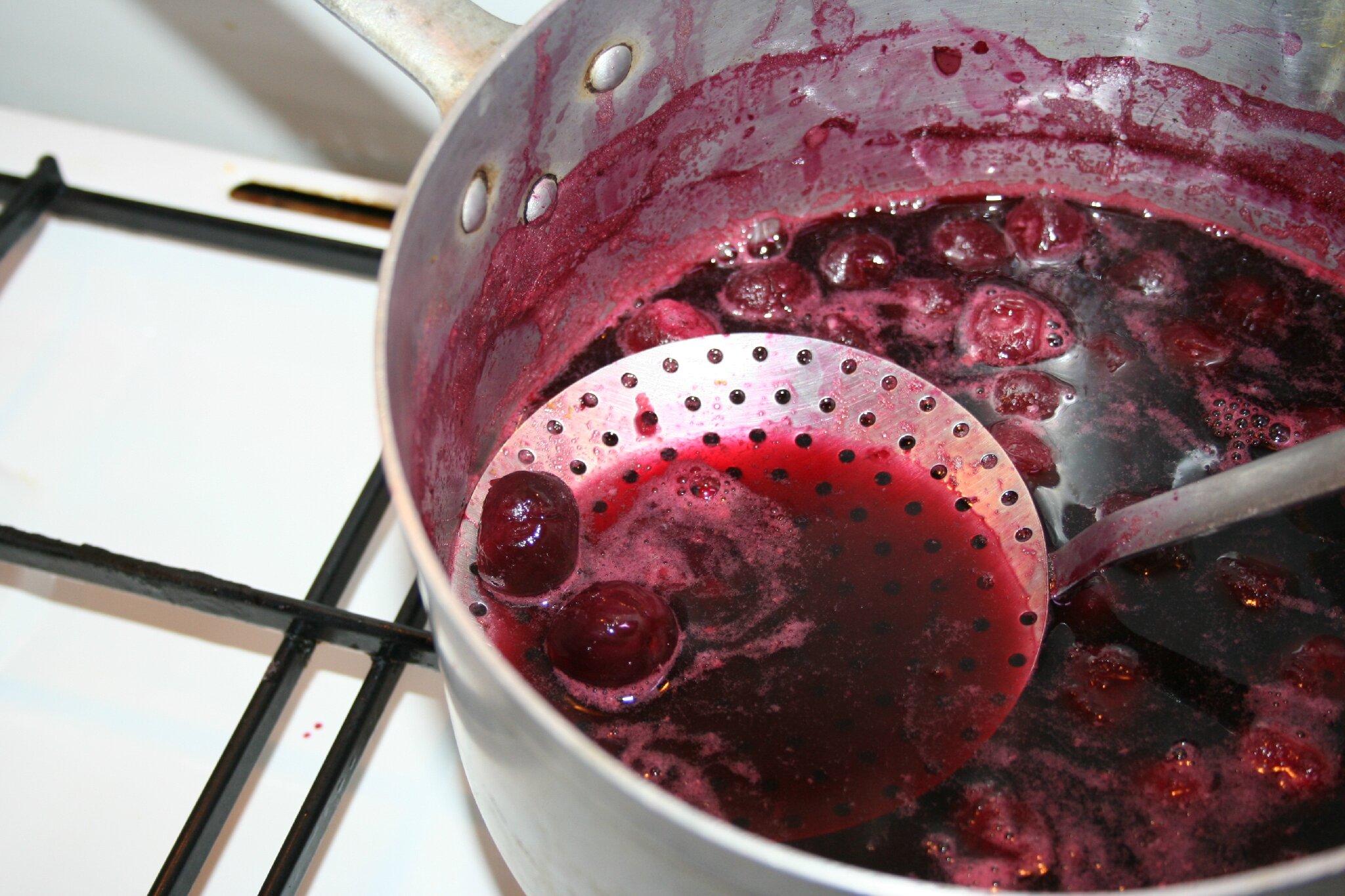 Première compote de cerises Au jour le jour