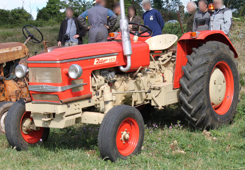 Zetor 5511 - Canals en Aveyron (Agriculture)