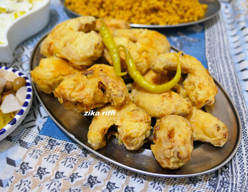 ailes de poulet frites 4 fried chiken wings