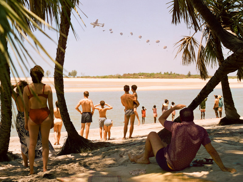 Critique : L'île rouge - Robin Campillo filme la fin d'une ère