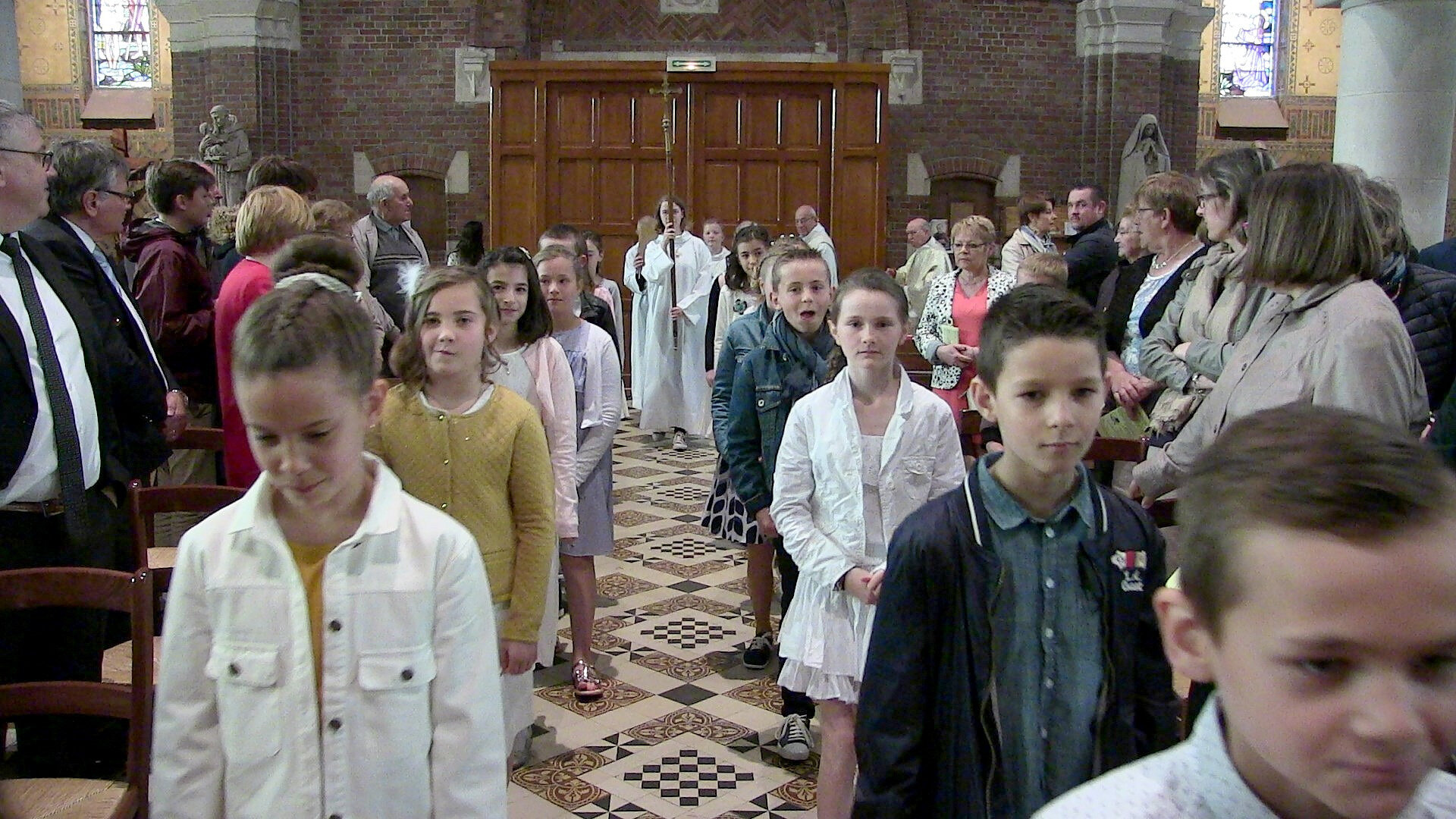 2019-05-12-entrées eucharistie (14)