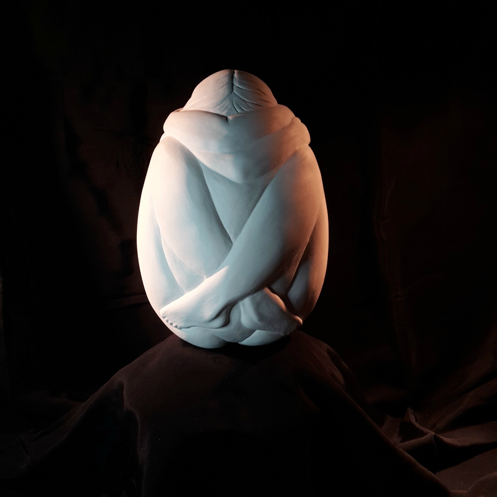 la Femme Bouton