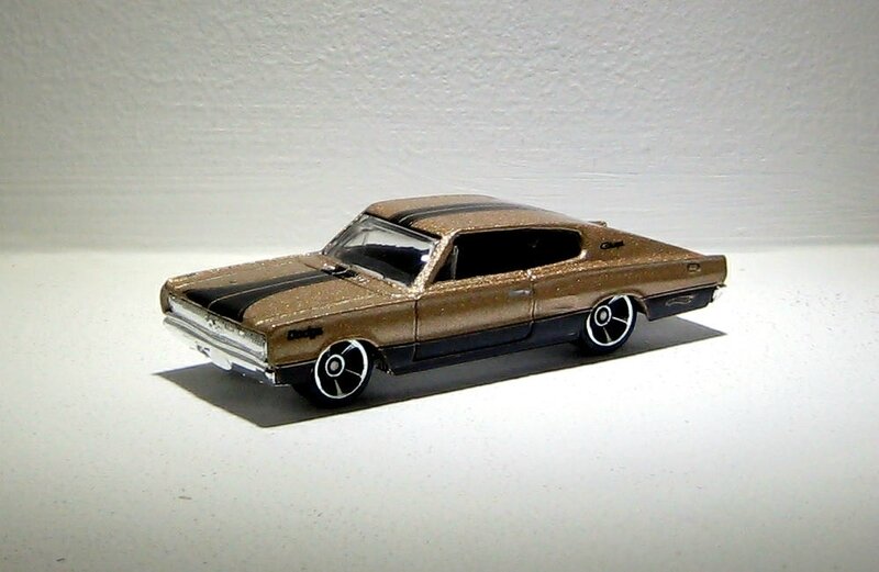 Dodge charger de 1967 (Hotwheels 2010)
