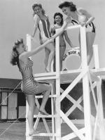 Swimsuit_CATALINA-BIRD-style-ad-catalina-model-2-girls-1